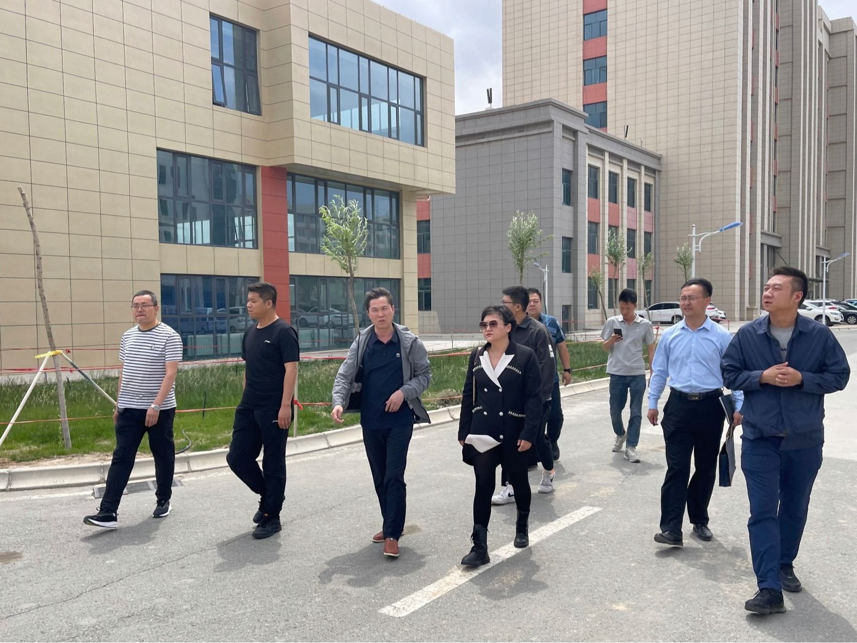 beat365正版唯一官网参加兰州新区职教园区平安校园建设交叉检查工作